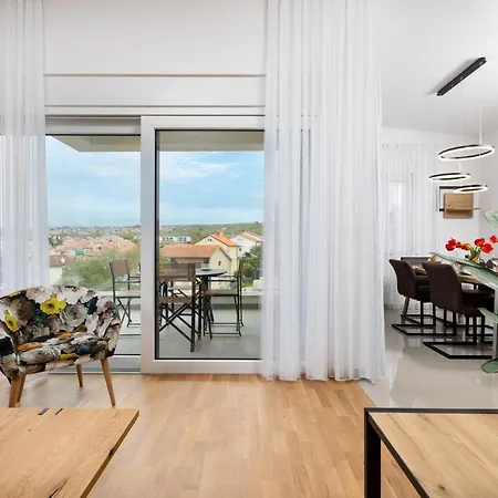 Muzini * 말린스카