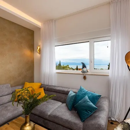 Muzini Apartment