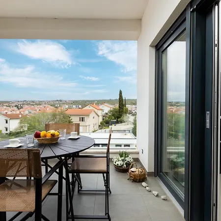 Muzini Apartment
