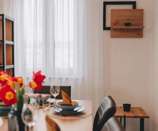 Muzini * 马林斯卡